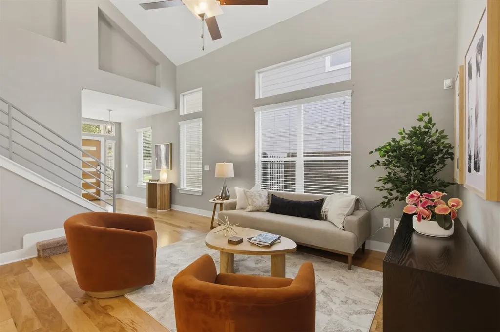 7107 Mowbray Street Austin TX 78741