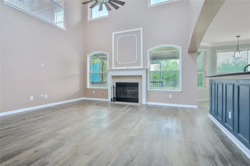 22121 Rose Grass Lane Spicewood TX 78669