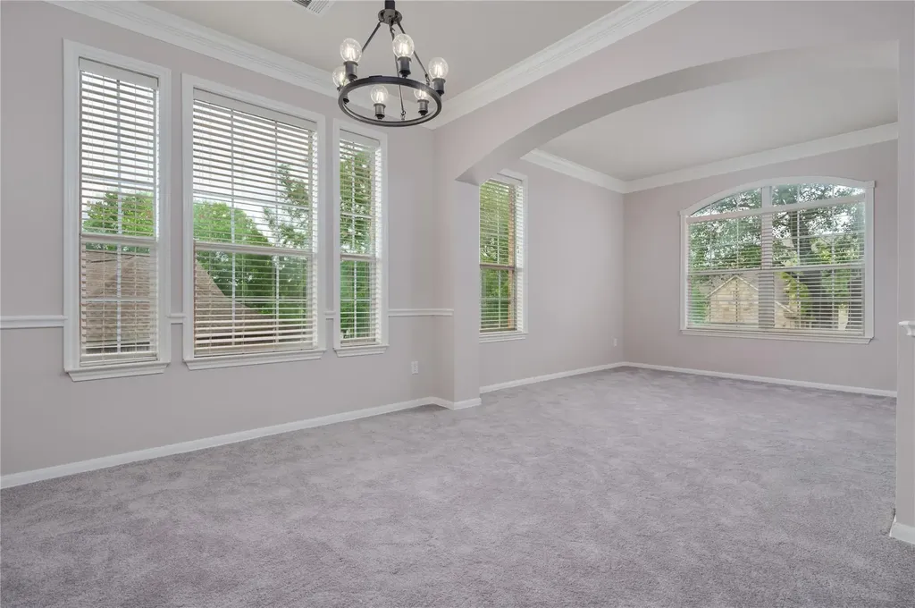 22121 Rose Grass Lane Spicewood TX 78669