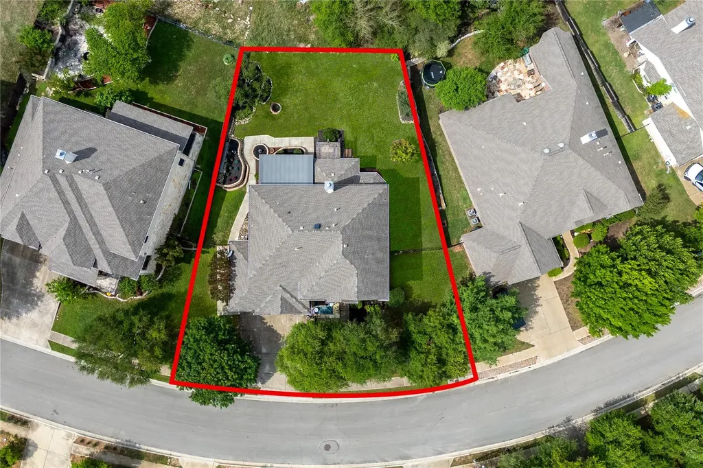 22121 Rose Grass Lane Spicewood TX 78669