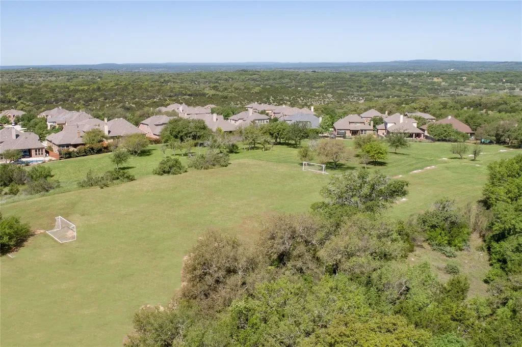 22121 Rose Grass Lane Spicewood TX 78669