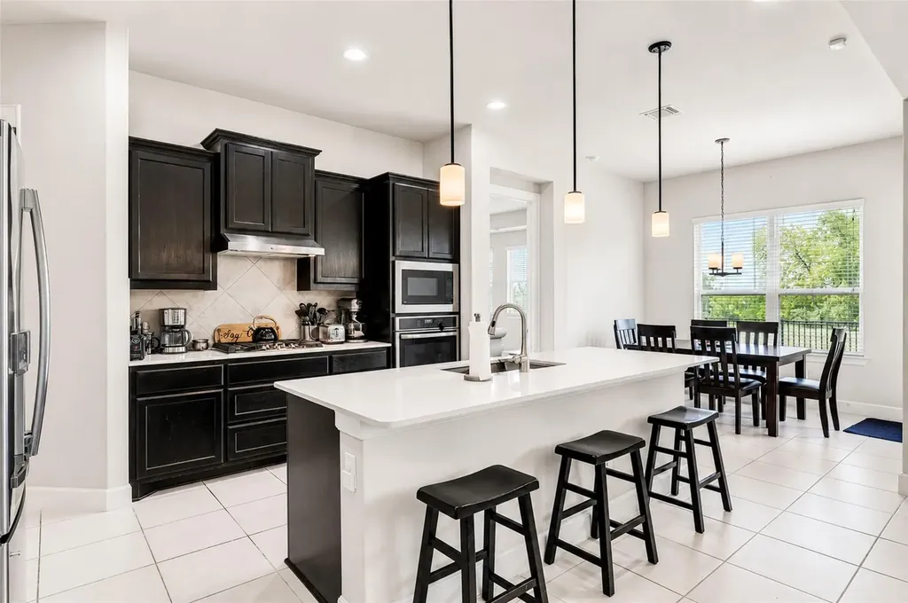 418 Quartz Drive Dripping Springs TX 78620
