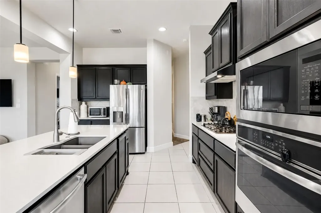 418 Quartz Drive Dripping Springs TX 78620
