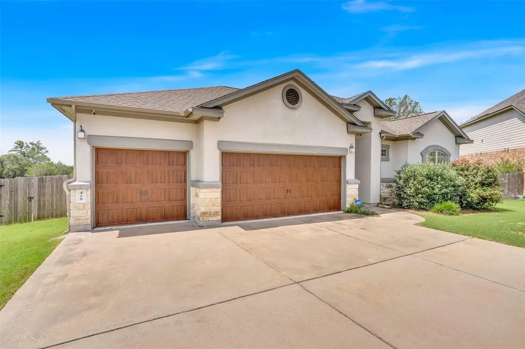 418 Quartz Drive Dripping Springs TX 78620