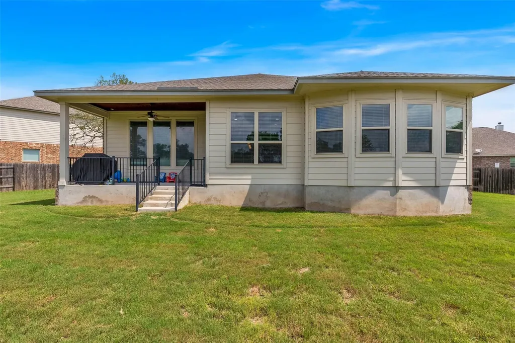 418 Quartz Drive Dripping Springs TX 78620