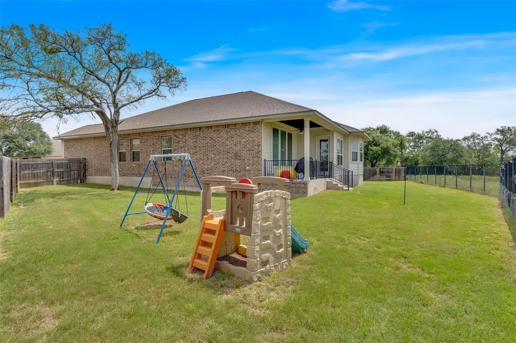 418 Quartz Drive Dripping Springs TX 78620