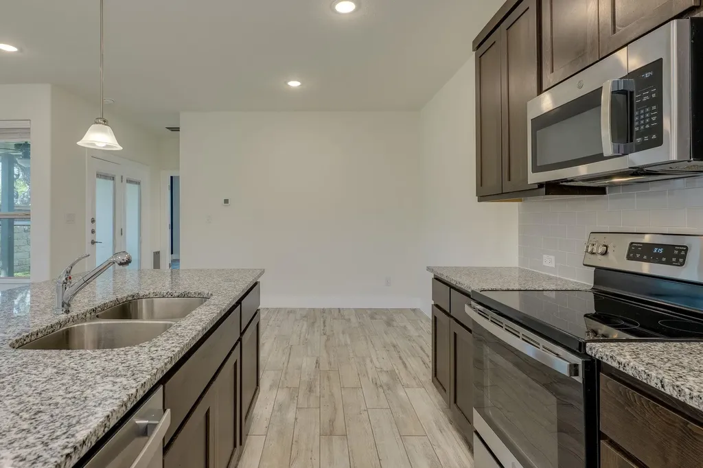 619 Parkline Drive Georgetown TX 78626