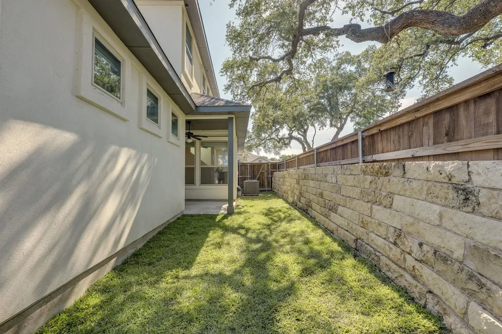 619 Parkline Drive Georgetown TX 78626
