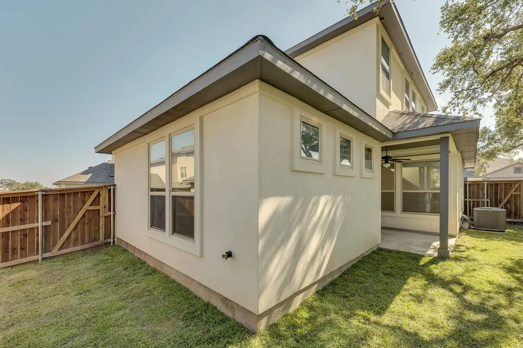 619 Parkline Drive Georgetown TX 78626