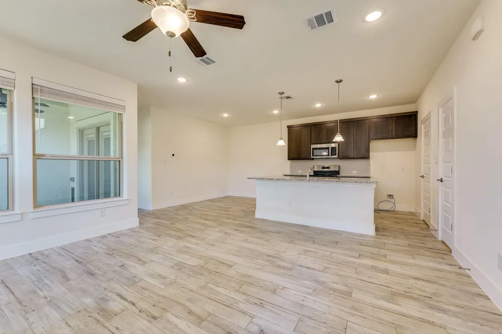 619 Parkline Drive Georgetown TX 78626