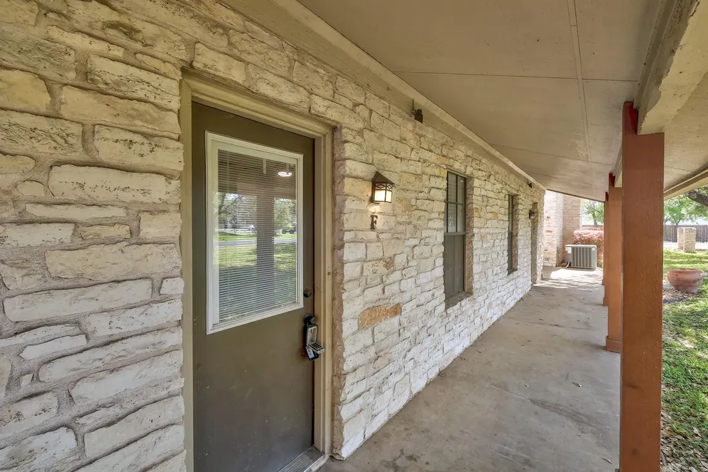 204 Northwest Drive Round Rock TX 78664