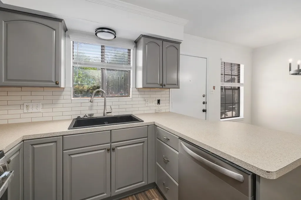 204 Northwest Drive Round Rock TX 78664
