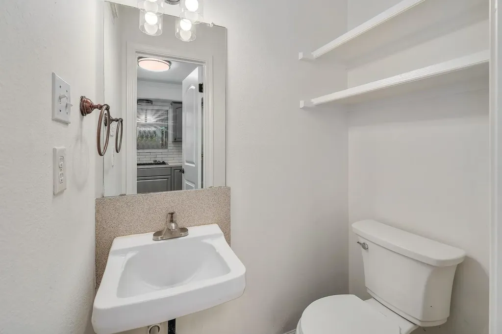 204 Northwest Drive Round Rock TX 78664