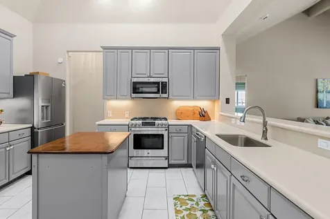 4512 Slickrock Cove Austin TX 78747