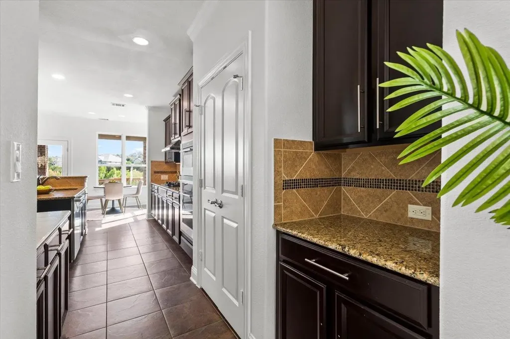8517 Evelina Trail Austin TX 78737