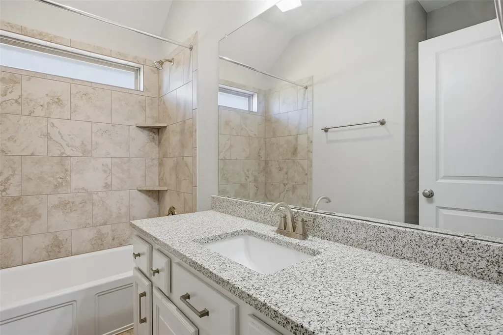 103 County Road 180 Leander TX 78641