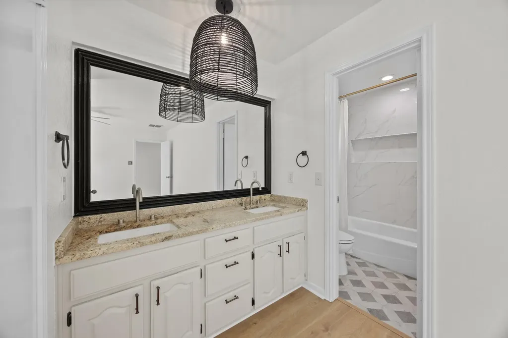 11019 Southwest Oaks Austin TX 78737
