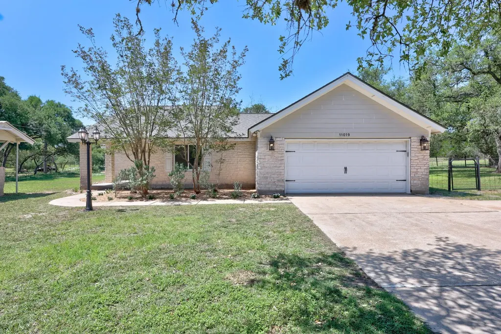 11019 Southwest Oaks Austin TX 78737