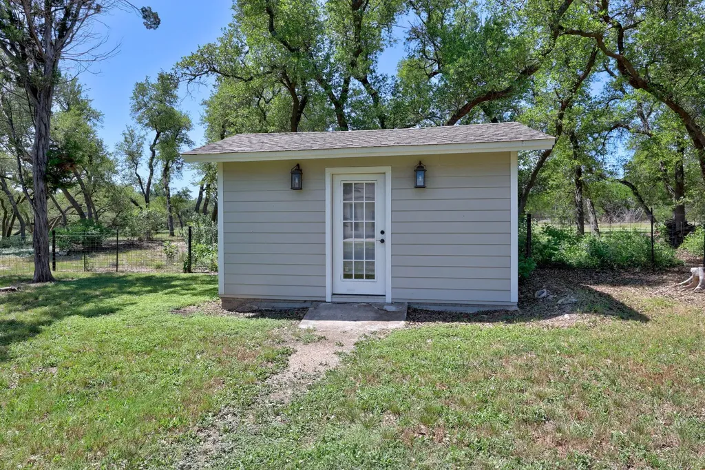 11019 Southwest Oaks Austin TX 78737