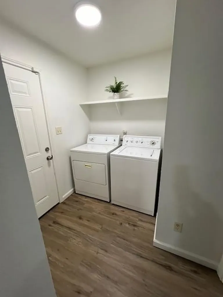 110 Midnight Sun Drive Spicewood TX 78669