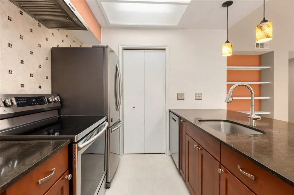4711 Spicewood Springs Road Austin TX 78759