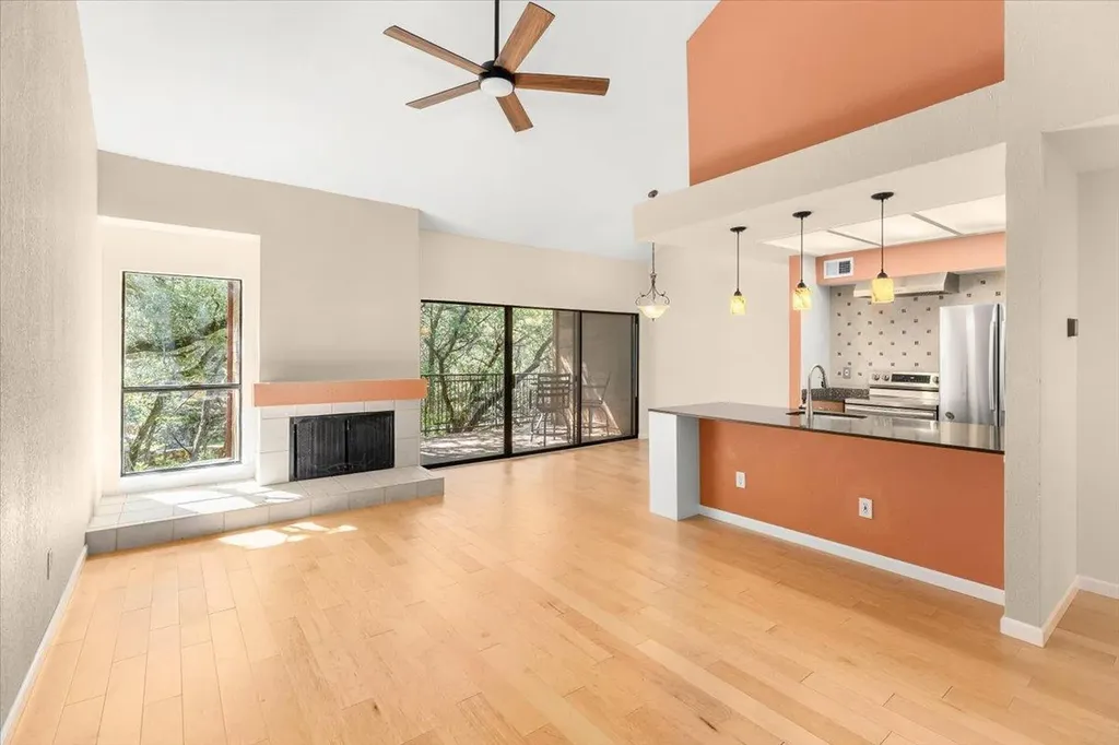 4711 Spicewood Springs Road Austin TX 78759