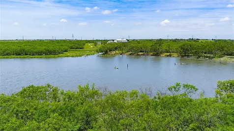 1293 Pioneer Road Seguin TX 78155