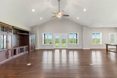 1293 Pioneer Road Seguin TX 78155