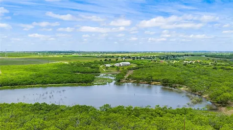 1293 Pioneer Road Seguin TX 78155