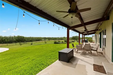 1293 Pioneer Road Seguin TX 78155