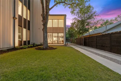 5001 Lynnwood Street Austin TX 78756