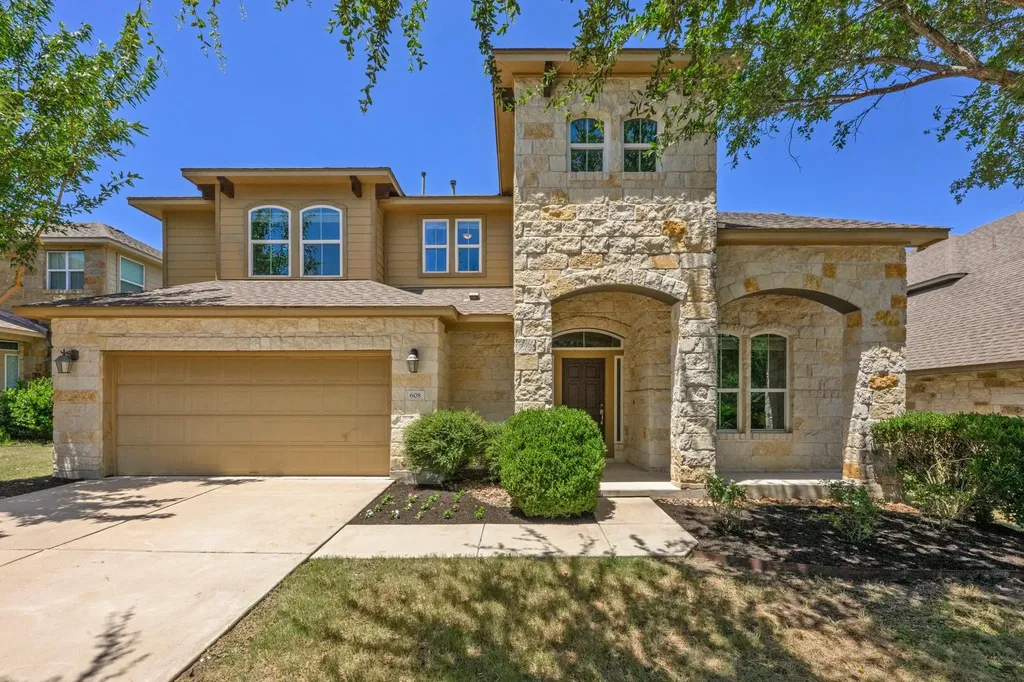 608 Royal Burgess Drive Round Rock TX 78664