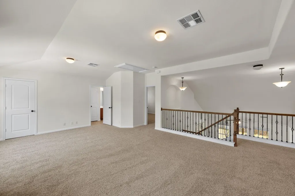 608 Royal Burgess Drive Round Rock TX 78664