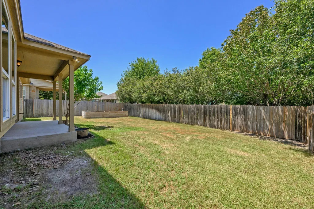 608 Royal Burgess Drive Round Rock TX 78664