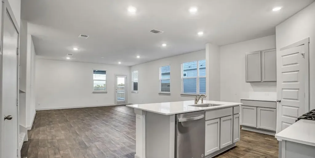 10601 Seguin Street Austin TX 78754