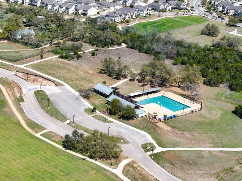 174 El Capitan Loop Dripping Springs TX 78620