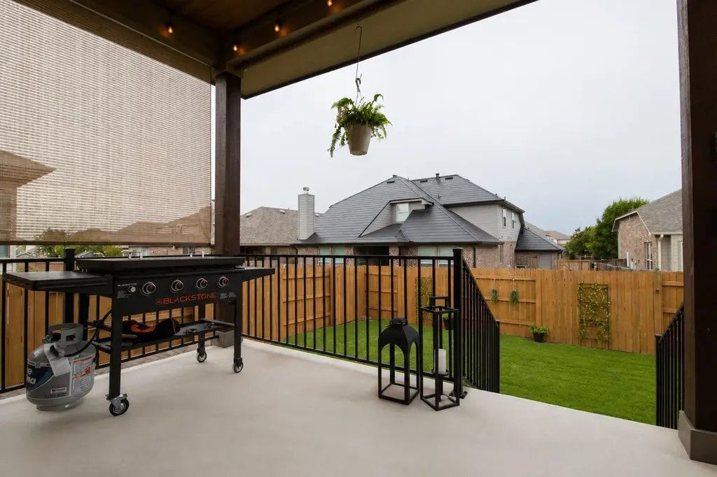 2928 San Milan Pass Round Rock TX 78665