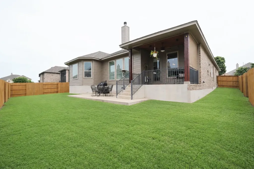2928 San Milan Pass Round Rock TX 78665