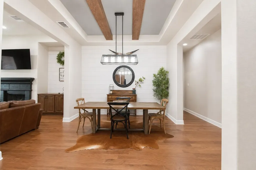 2928 San Milan Pass Round Rock TX 78665