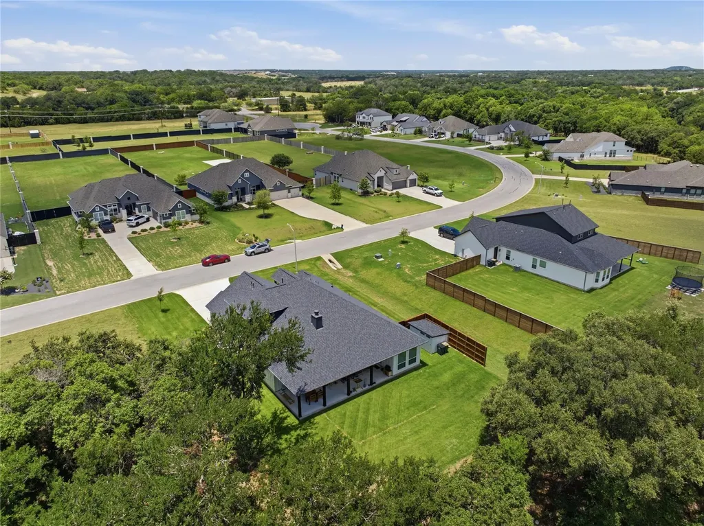 150 Mcnaughton Drive Liberty Hill TX 78642