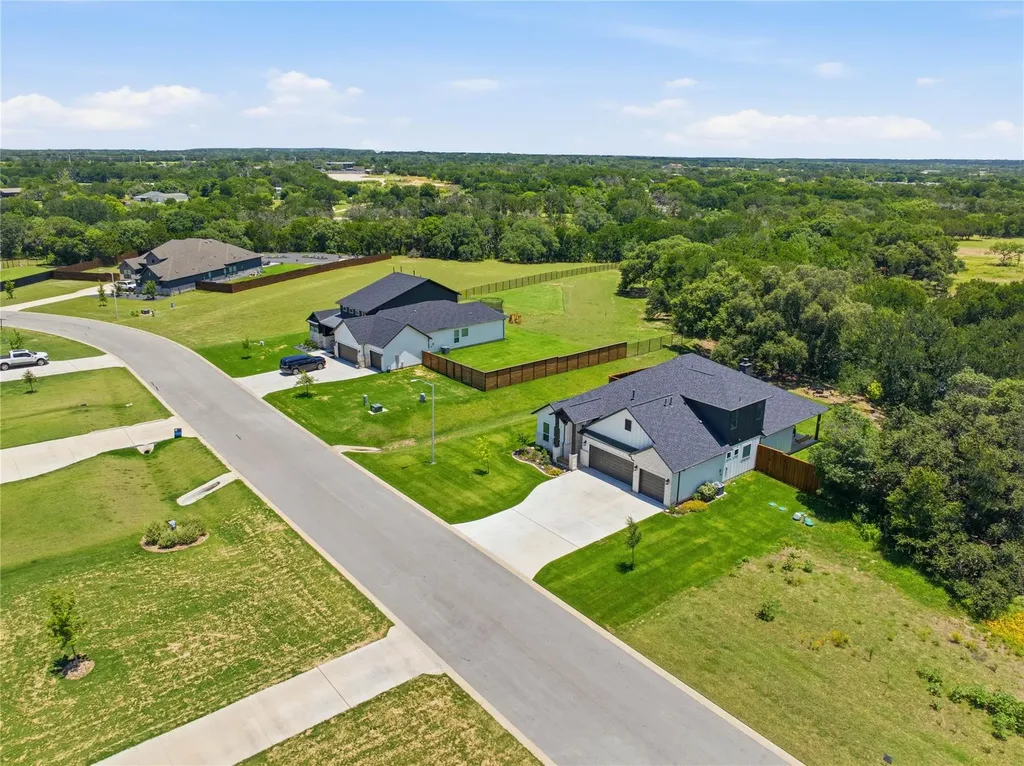 150 Mcnaughton Drive Liberty Hill TX 78642