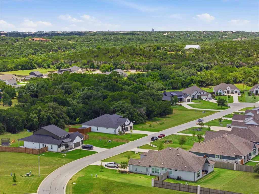 150 Mcnaughton Drive Liberty Hill TX 78642