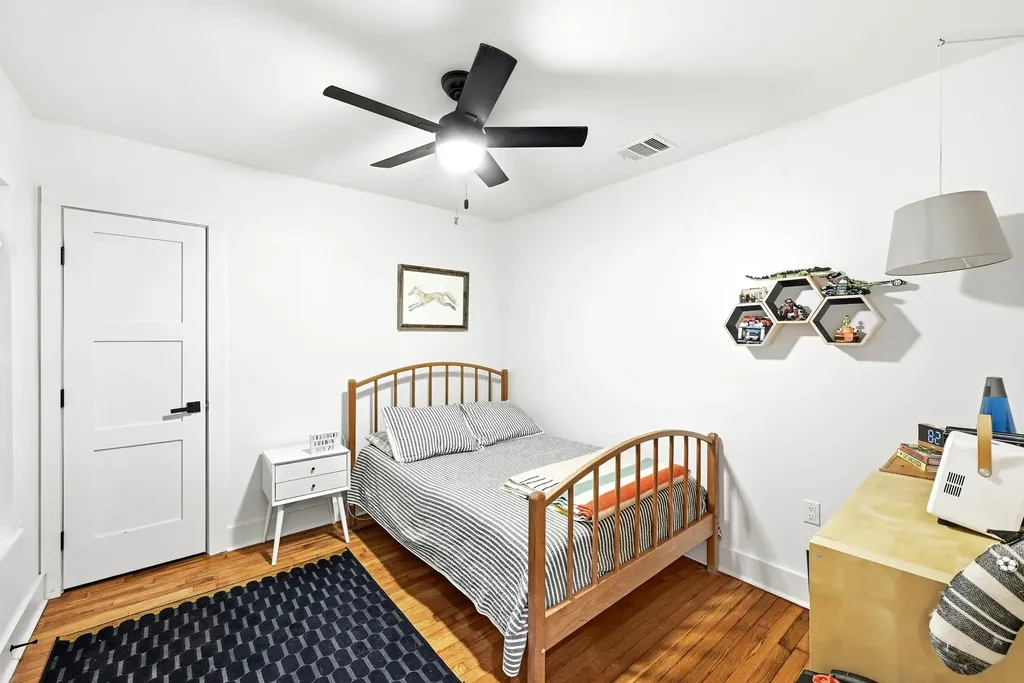 5409 Avenue H Austin TX 78751