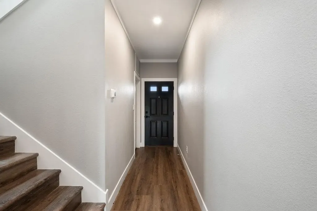 2025 Applewood Drive Lockhart TX 78644
