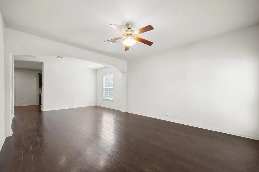 8601 Rock Pigeon Drive Austin TX 78729