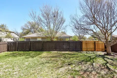 8601 Rock Pigeon Drive Austin TX 78729