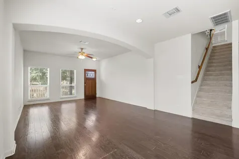 8601 Rock Pigeon Drive Austin TX 78729