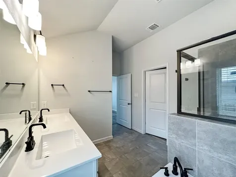 558 Bridgestone Way Buda TX 78610