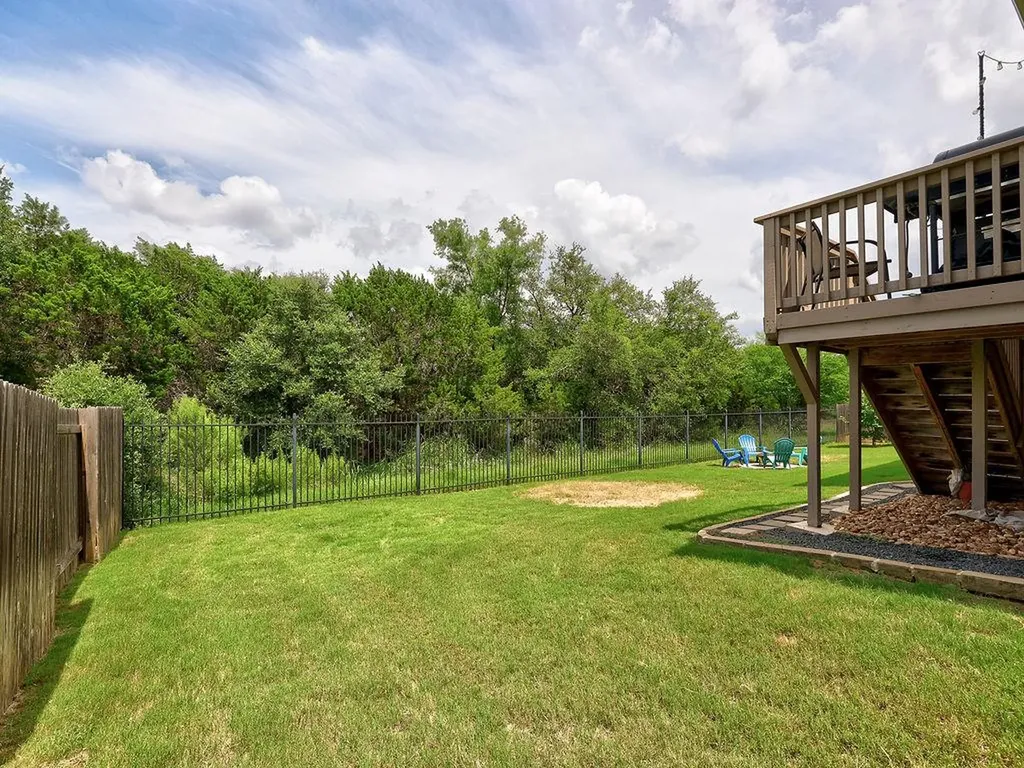 5117 Texas Bluebell Drive Spicewood TX 78669