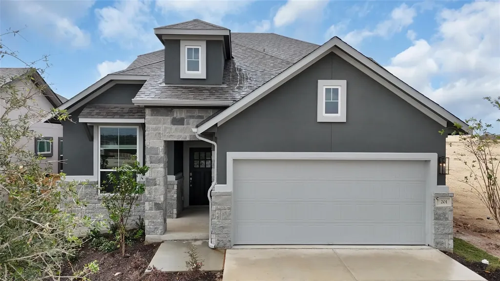 317 West Faulkner Street Liberty Hill TX 78642